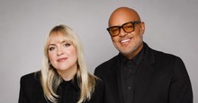 Worship Leaders Philippa Hanna and Israel Houghton Release New Album 'Magnificent'