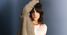 Franni Cash Announces Debut Solo Album + New Single 'Menace'