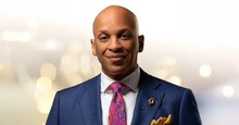 Donnie McClurkin Follows #1 Hit 'Better Afterwhile' with New Single 'Lord, I Thank You'