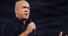 Pastor Greg Laurie Reflects on Billy Graham’s Legacy and the Importance of Evangelism
