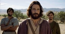 Star of The Chosen Says Portraying Jesus in the Crucifixion Scene Took a Deep Physical Toll