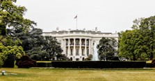 Gunman Killed Outside the White House