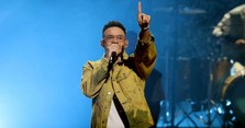 Tauren Wells Pauses Concert to Offer Powerful Prayer for Crowder after Injury