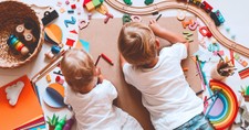 6 Ways Parents Can Encourage Healthy Sibling Relationships