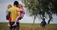 6 Ways Christian Fathers Can Raise Godly Children