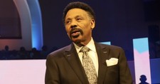 Tony Evans Returns to the Pulpit after a Season of Personal Repentance