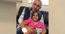 Dad Whose Daughter Died after Transplant Gives Kidney to Another Little Girl