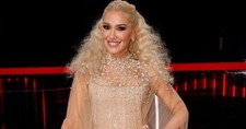 Gwen Stefani Faces Backlash after Supporting Jonathan Roumie’s Tucker Carlson Interview