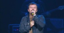 Casting Crowns Performs Powerful 'Praise You in This Storm' 