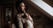 7 Ways to Be a Dad Who Reflects the Father’s Heart