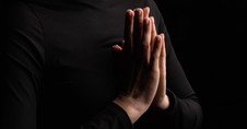 Tennessee Governor Declares Day of Prayer and Fasting: 'We Acknowledge God's Sovereignty'