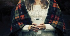 10 Calming Thanksgiving Prayers for Weary Moms