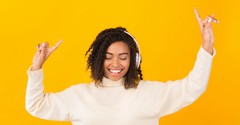 Why Does the Bible Say that God Inhabits the Praise of His People?