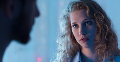 3 Ways to Set Healthy Boundaries Between Yourself and Toxic People
