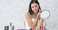How Is Charm Deceptive and Beauty Fleeting? 