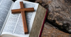 What Does it Mean to Be Crucified with Christ?