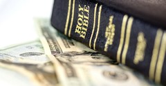 5 Powerful Tithe and Offering Prayers to Trust God with Your Giving