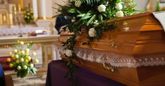 20 Comforting Bible Verses for Funerals