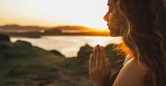 10 Calming Psalms to Pray When You Feel Afraid