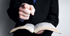7 Good and Bad Ways to Give Your Pastor Feedback on the Sermon