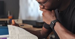 4 Steps to Read the Bible without Feeling Overwhelmed