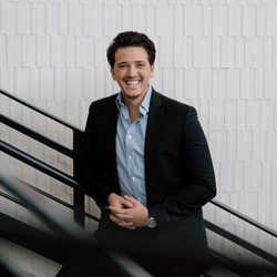 Dr. Michael Steiner