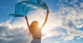 Why Is It So Important (and Refreshing!) to Praise the Lord?