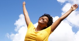 What is a Garment of Praise (Isaiah 61:3) and How Do We Put it On?