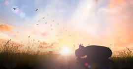 Why Do We Kneel in Prayer?