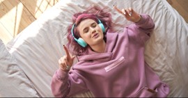 12 Christian Songs to Help You Find Healing and Peace