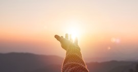4 Beautiful Times Jesus Elevated Human Dignity