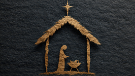 A Prayer of Wonder at the Manger | Your Daily Prayer