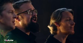 Chilling 'Come All Ye Faithful' A Cappella Rendition