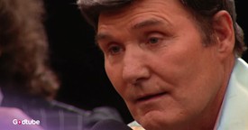 Billy Walker Soul-Stirring ‘Peace in the Valley’ Performance