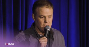 This Comedian’s Hysterical Breakdown of Iconic College Cheers Is Comedy Gold