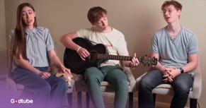 Life in 3D’s Chilling 'Moon River' Rendition