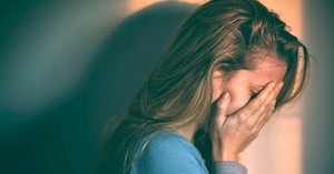 10 Ways to Respond to a Loved One Exhibiting Signs of Depression