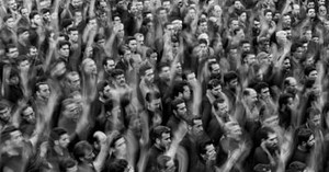 What Is a Cult? The 6 Telltale Signs to Look For