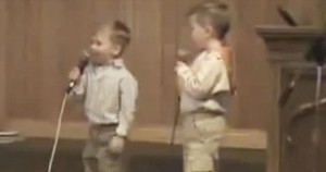 2 Adorable Toddlers Sing He Arose