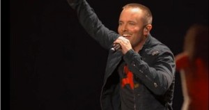Chris Tomlin - God's Great Dance Floor (Live Performance from Passion)