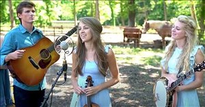 'Carolina In My Mind' The Petersens Family Bluegrass Band Performance