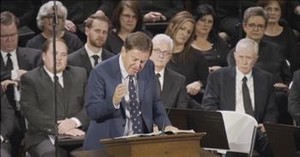 “The Man on the Middle Cross” Powerful Sermon From Alistair Begg