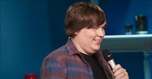 Comedian’s Hilarious Take on Alexa and AI Has Everyone Laughing