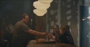 Vince Vaughn Serves Up Heart and Humor in ‘Nonnas’