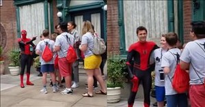 Kids Meet Spider-Man at Disneyland But What Happened Next Surprised Everyone