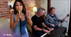 A Kelly Clarkson Classic Gets a Beautiful, Must-Hear Cover