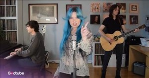 Stunning Cover of Carly Simon’s Classic ‘You’re So Vain’