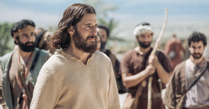 Jonathan Roumie on Portraying Christ in <em>The Chosen</em>, Shares Biggest Prayer for America