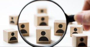 A Prayer to Recognize Deception before it Leads to Destruction - Your Daily Prayer - February 2