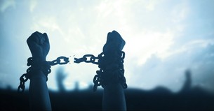 Powerful Prayers for Those Struggling with Addiction
